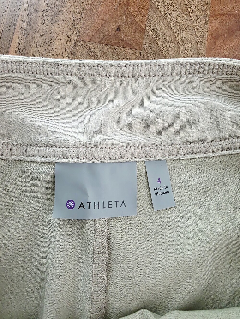 Athleta Wherever Skort Mini Skirt‎ Beige Athletic Running Gym Golf Size 4 - Picture 10 of 11